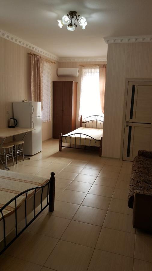 Guest House Gorny Ruchei Gagra Exterior photo